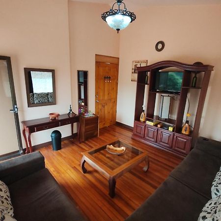 Mi Casa Su Casa モンテベルデ エクステリア 写真