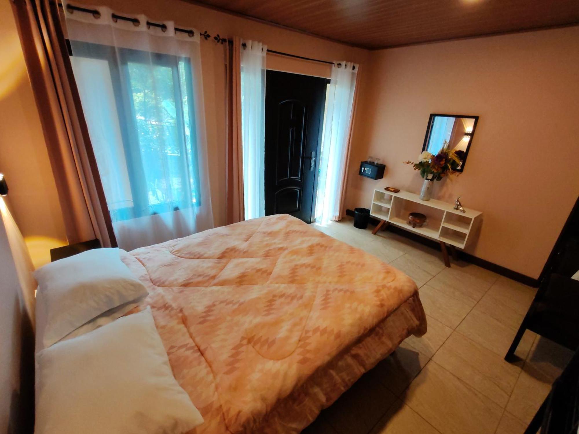 Mi Casa Su Casa モンテベルデ エクステリア 写真