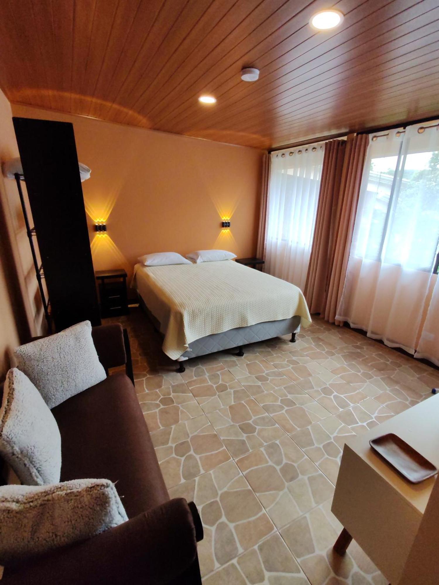 Mi Casa Su Casa モンテベルデ エクステリア 写真